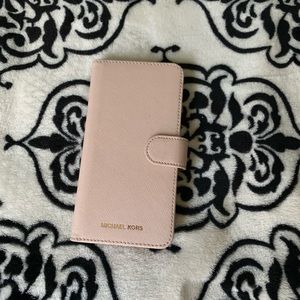 Micheal kors phone case